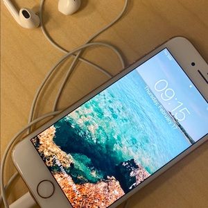 Used iPhone 8 (64GB) Rose Gold